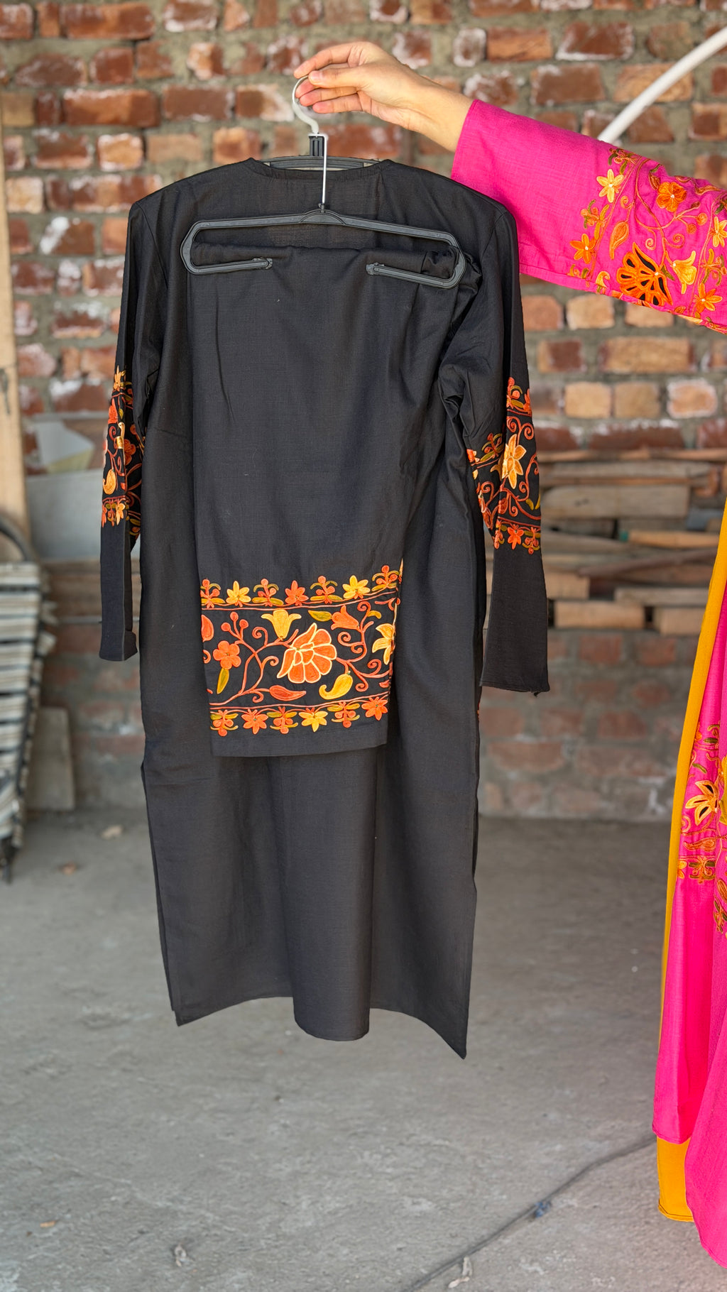 Cotton Aari Embroidered Set